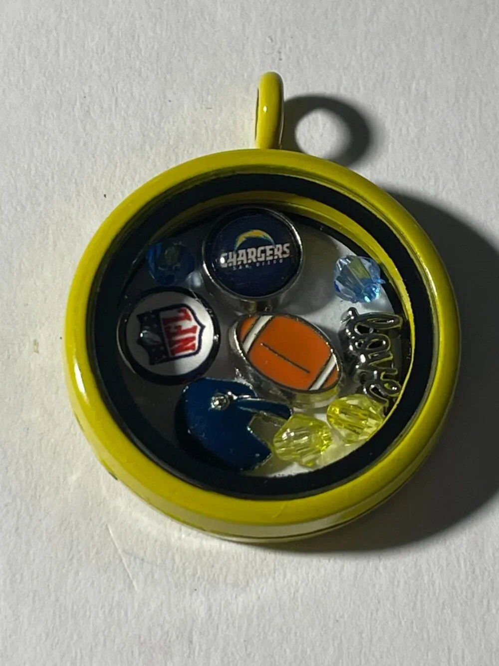 Los Angeles Chargers NFL Memory Charm Locket w/ 22 IN chain NEW